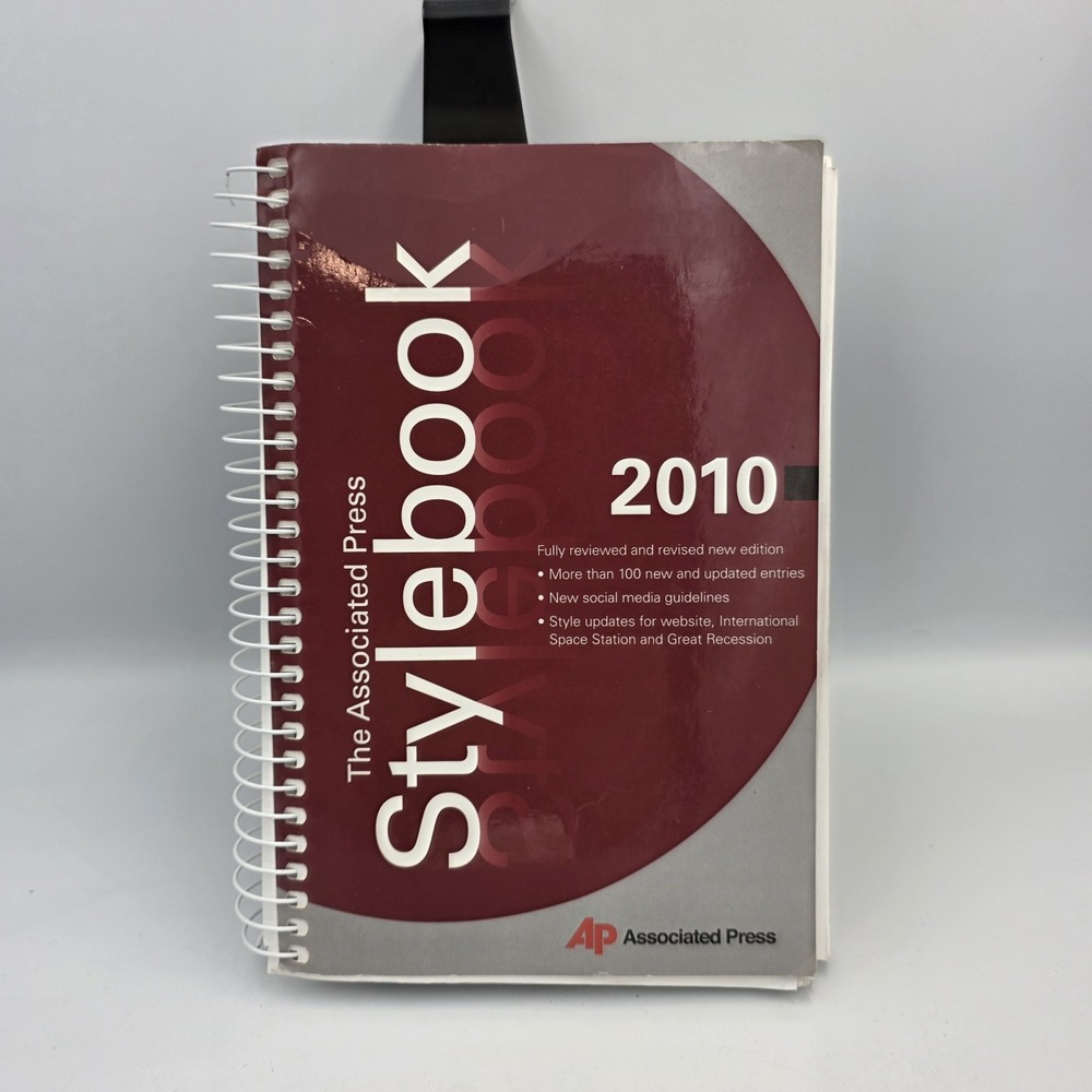The Associated Press Stylebook 2010 Ring Paperback Book